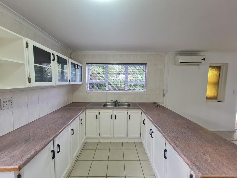 2 Bedroom Property for Sale in Admirals Park Western Cape